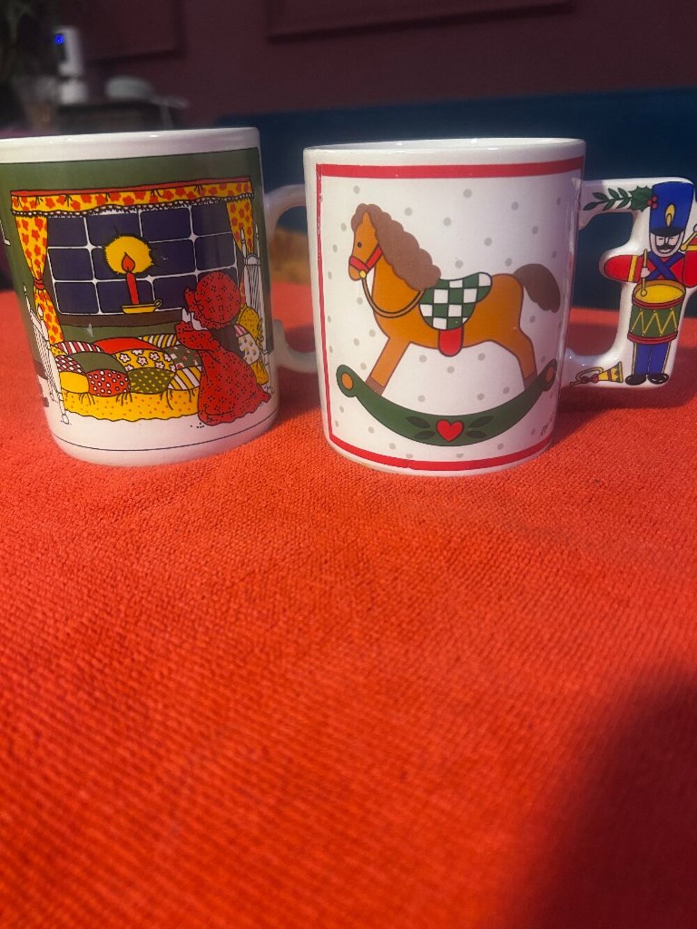 Vintage Christmas mugs set of 2
